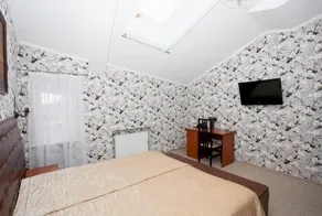 Serebryaniy Taler Hotel - Image 2
