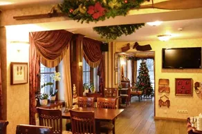 Rowing Hotel - Image 3