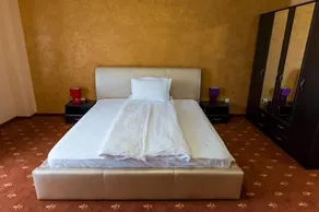 Hotel Monte Carlo - Image 2