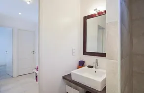 Casa Estel Blue Apartment in Downtown of Erbalunga - Image 2
