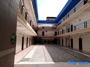 Xingning Jiaxing Hotel - Image 2