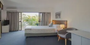 Red Star Apartments - Image 2