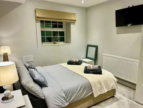 Cottage With Stunning Views and hot tub - Image 2