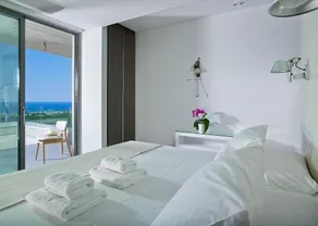 Villa Abyss - Image 3
