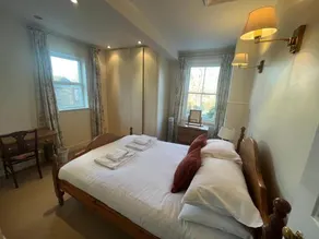 Midsomer Cottage Spacious Light and comfortable Victorian Cottage with garden in great location Great base to explore the City - Image 4