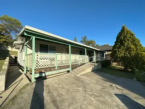 4 Bedroom Home Away from Home - Image 4