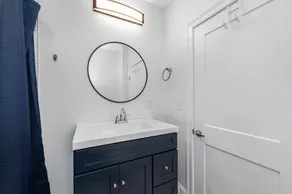 Private Luxury condo near Natick - Image 5