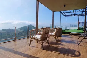 The Resort Angel Hill - Image 2