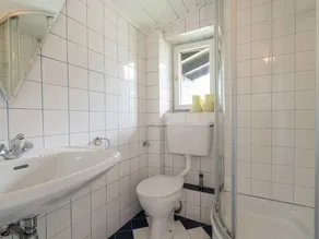 Spacious Apartment near Ski Area in Niedernsill - Image 5