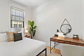 Stylish 2BR - Clark 2 - Image 2