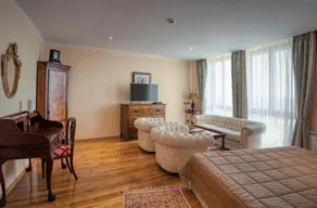Hotel Soli Invicto - Image 2