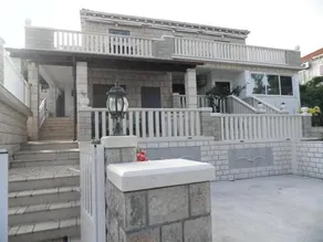 Apartments Holiday - Image 4