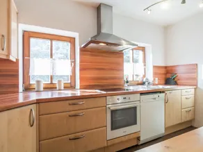 Spacious Holiday Home near Ski Area in Leogang - Image 2