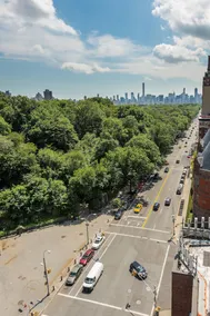 Astor on the Park - Image 5