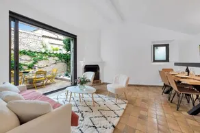 Lou Amourié - Charmante maison avec terrasse - Image 3