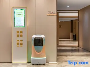 Yue Li Hotel - Image 5