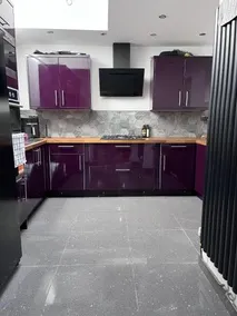 Modern Newly Renovated 3 Story House in Ebbw Vale - Image 5