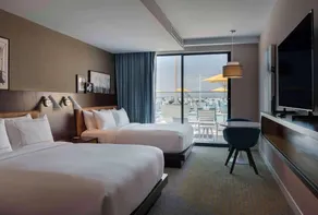 Hilton Buena Park Anaheim - Image 4