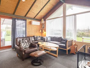 Fabulous Holiday Home in Vinderup near Sea - Image 2