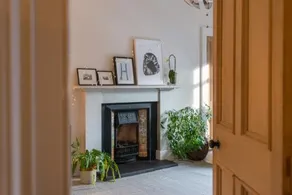 Dean Terrace Apartment - Image 4