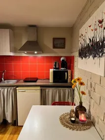 Little house - Image 2