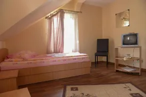 Hostel Roata Cu Noroc - Image 5