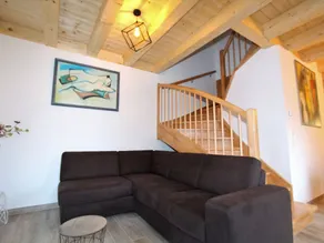 Cozy Holiday Home in Arnoldstein Near Ski Lift - Image 2