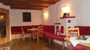 Sennhof Apartments - Image 2