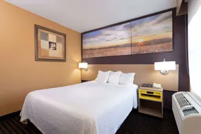 Days Inn Anderson Convention Center - Image 4