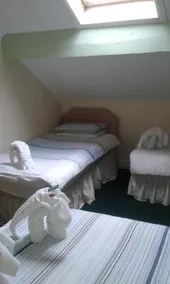 Seasons 24 Guest House - Image 2