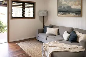 Back Beach Villa - Image 3