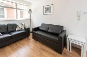 Castlefield Apartment, Central Manchester - Image 5