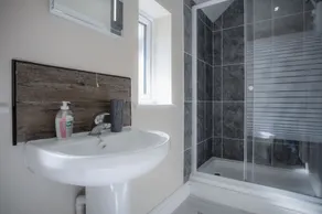 Ewyn Y Don - 2 Bedroom Apartment - Pendine - Image 4