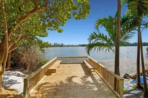 Lake House Unit 2 By Pmi - Image 5