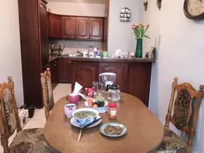 Stunning 2-bed Apartment in Praha 4 - Image 2
