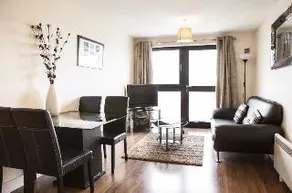 Cheltenham Plaza by Bliss Apartments - Image 1