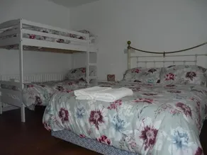 The Country Roads Inn - Image 3