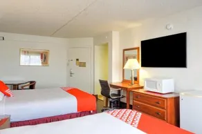 Urban Inn - Image 2