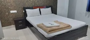 Hotel 4 Seasons - Image 2