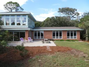 Eastview Georgia Home 4 Bedrooms 2 Bathrooms Home - Image 5