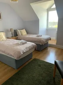 Spanish Arch City Centre Duplex Apartment Amazing River Corrib Views - Image 4
