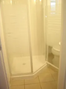 Gordon's Guest House - Image 4