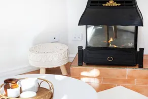 Idyllic Modern Scarborough Home Fireplace BBQ - Image 5