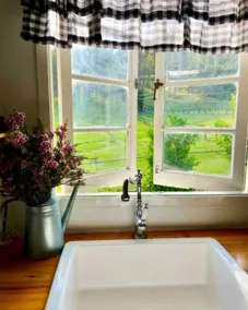 The Cottage on Lamington - Image 3