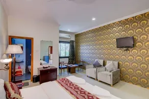 HOTEL HEERA EXECUTIVE - Image 5