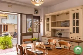 Town house with roof terrace in heart of Vinuela - Image 3