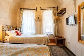 Blue Moon Cave Hotel - Image 4