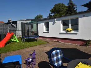 Modern Bungalow In Kropelin With Garden - Image 4