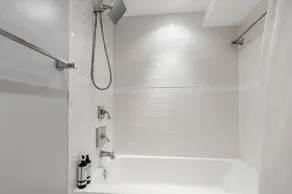 Entire 1-Br Apt In Noma Eckington - Image 3