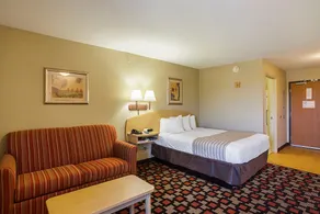 Birch Hill Suites Clarksville-Louisville North - Image 3
